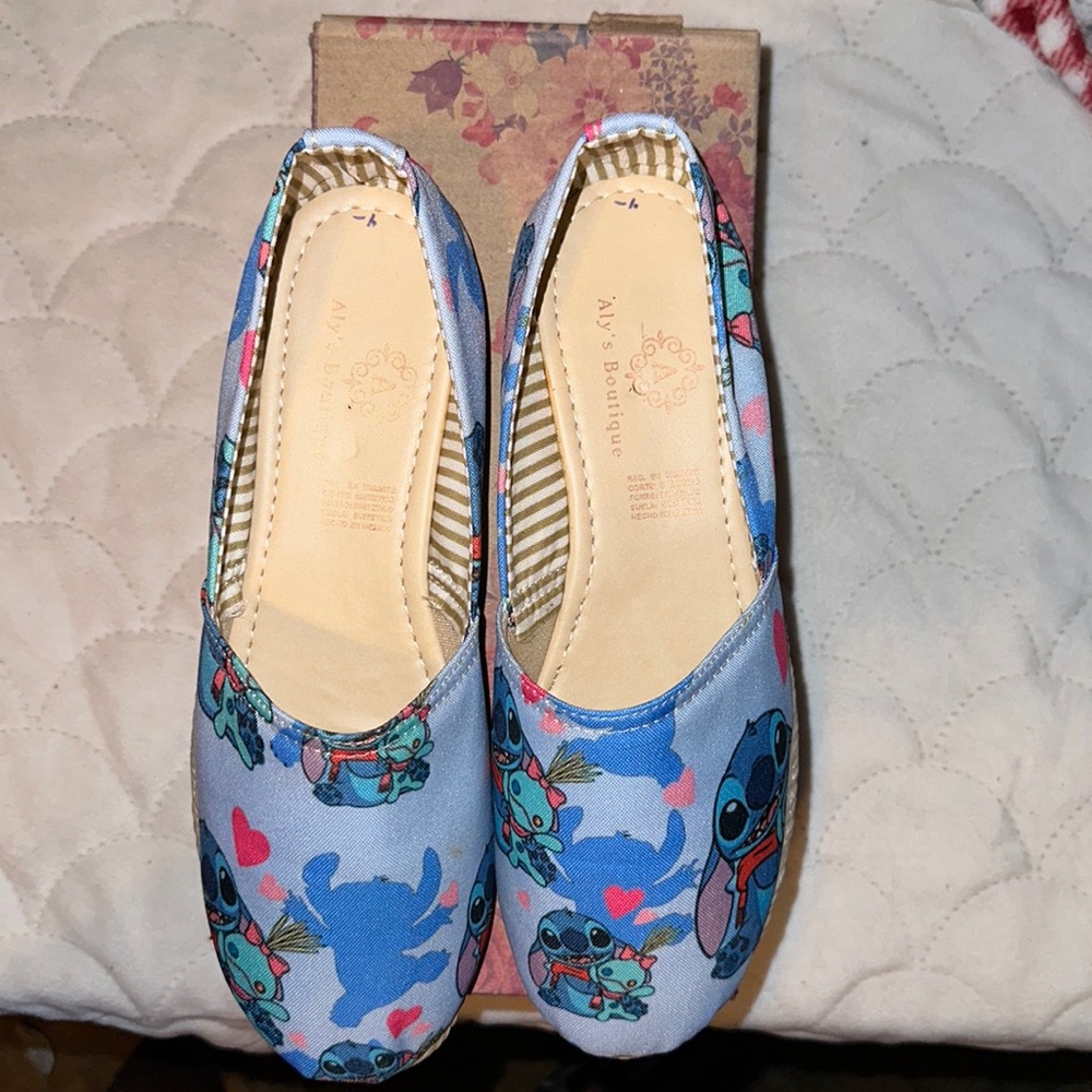 Women NEW Stitch Shoes size 7.5